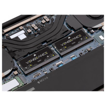 Corsair Vegeance 16GB DDR4-2666 memory module Corsair Vegeance 16GB DDR4-2666 memory module
