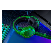 Razer Barracuda X Chroma