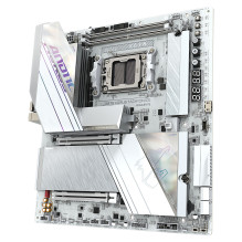 GIGABYTE X870 AORUS TACHYON ICE
