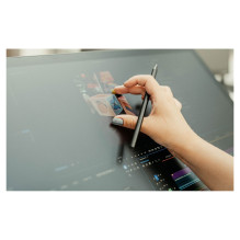 Wacom Cintiq 24 Touch graphic tablet