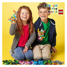 LEGO Classic vidutinio dydžio kūrybinių kaladėlių dėžutės rinkinys LEGO Classic vidutinio dydžio kūrybinių kaladėlių dėžutės rinkinys