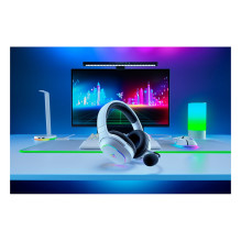 Razer Barracuda X Chroma