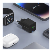 Conceptronic ALTHEA15B mobile device charger