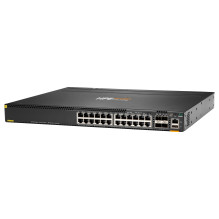 „HPE Aruba Networking CX 6300M“ 24 prievadų 1GbE 4 klasės „PoE“ ir 4 prievadų SFP56 komutatorius