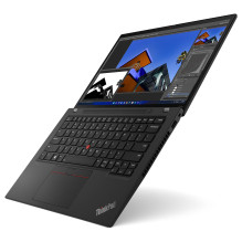 „Lenovo ThinkPad P14s“ 4 karta (Intel)