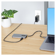 StarTech.com 127B-USBC-MULTIPORT laptop dock / port replicator