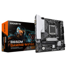 GIGABYTE B650M GAMING...