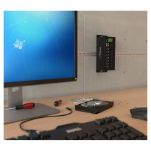 StarTech.com ST7300USBME interface hub