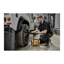 DeWALT DCC018N air compressor DeWALT DCC018N air compressor