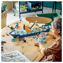 LEGO City Arkties tyrinėtojų laivas