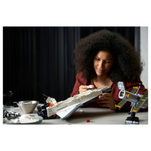 LEGO ICONS NASA Space Shuttle Discovery