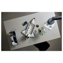 LEGO ICONS NASA erdvėlaivis „Discovery“
