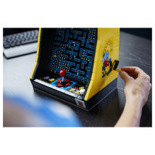 LEGO ICONS PAC-MAN Arcade