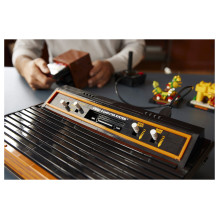 LEGO ICONS Atari 2600