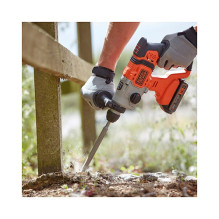 „Black Decker BCD900E2K-QW“ gręžtuvas „Black Decker BCD900E2K-QW“ gręžtuvas