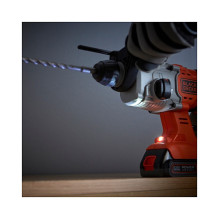 „Black Decker BCD900E2K-QW“ gręžtuvas „Black Decker BCD900E2K-QW“ gręžtuvas
