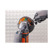 „Black Decker BCG720N“ kampinis šlifuoklis