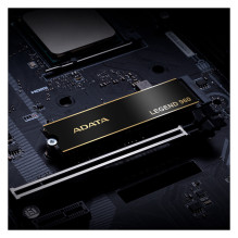 ADATA LEGEND 960 ADATA LEGEND 960