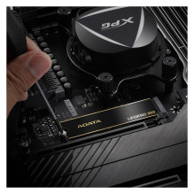 ADATA LEGEND 960 ADATA LEGEND 960