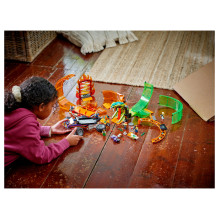 LEGO City dvigubos kilpos kaskadininkų arena