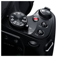 Panasonic Lumix DC-FZ82