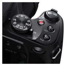 Panasonic Lumix DC-FZ82
