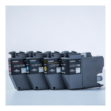 Brother LC3213VAL ink cartridge Brother LC3213VAL ink cartridge