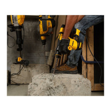 DeWALT D25333K-QS rotary hammer