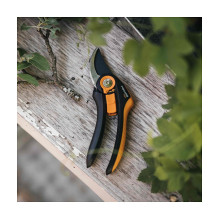 Fiskars Plus SmartFit P541 genėjimo žirklės Fiskars Plus SmartFit P541 genėjimo žirklės