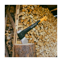 Fiskars X serijos X24 kirvio įrankis Fiskars X serijos X24 kirvio įrankis