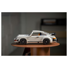LEGO ICONS Porsche 911