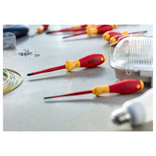Wiha 41003 manual screwdriver