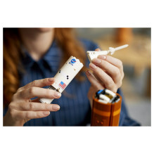 LEGO ICONS NASA Artemis Space Launch System