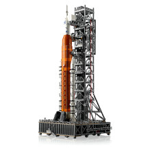 LEGO ICONS NASA Artemis kosminio paleidimo sistema