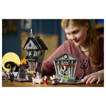 LEGO Ideas Disney Timo Burtono „Košmaras prieš Kalėdas“