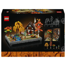 LEGO ICONS Rudens namelio sodas 11372
