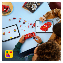 LEGO Speed Champions Žaibas Makvynas LEGO Speed Champions Žaibas Makvynas
