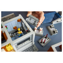 LEGO X-Men: X-Mansion LEGO X-Men: X-Mansion