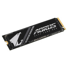 GIGABYTE AORUS Gen4 7300 GIGABYTE AORUS Gen4 7300