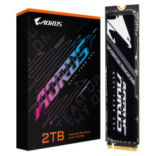 GIGABYTE AORUS Gen4 7300 GIGABYTE AORUS Gen4 7300