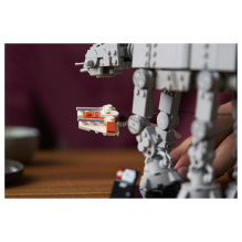 LEGO Star Wars AT-AT 75440 LEGO Star Wars AT-AT 75440