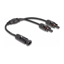 DeLOCK 88222 cable splitter...