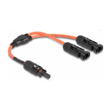 DeLOCK 88223 cable splitter...