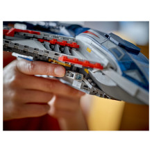 LEGO Avengers: Age of Ultron Quinjet LEGO Avengers: Age of Ultron Quinjet