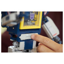 LEGO ICONS Transformers: Soundwave