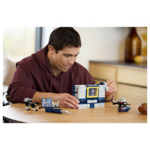 LEGO ICONS Transformers: Soundwave
