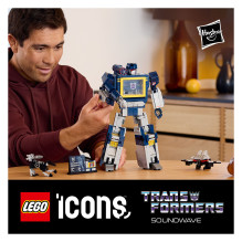 LEGO ICONS Transformers: Soundwave
