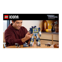 LEGO ICONS Transformers: Soundwave