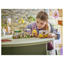 LEGO Friends augalų kavinė ir gėlių parduotuvė