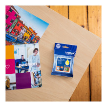 Brother LC521Y ink cartridge Brother LC521Y ink cartridge